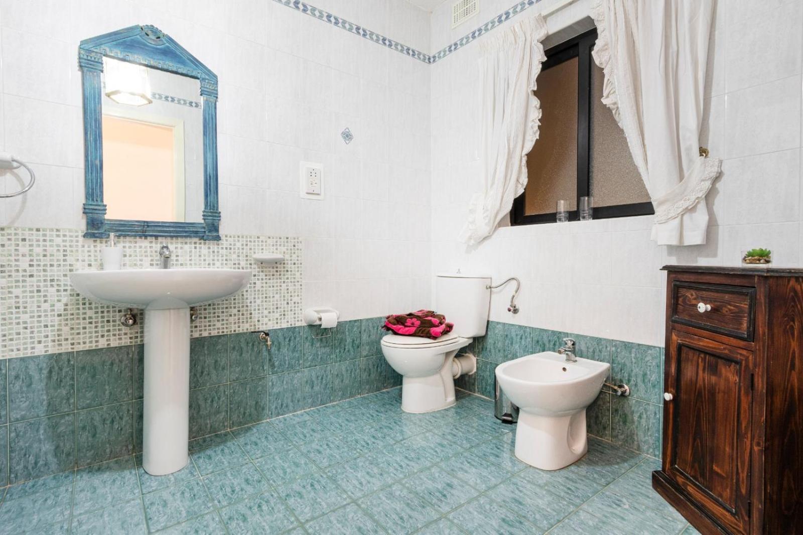 Spacious & Comfy Seaside Flat Apartment *