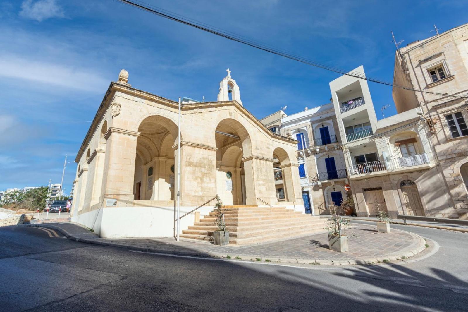 Spacious & Comfy Seaside Flat Apartment *